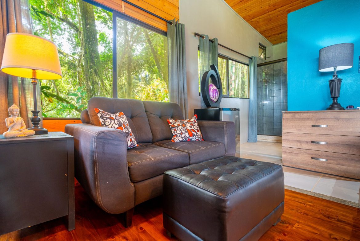PROPERTY WITH TWO VILLAS, IN PUNTA DE MIRA – 2.5 ACRES