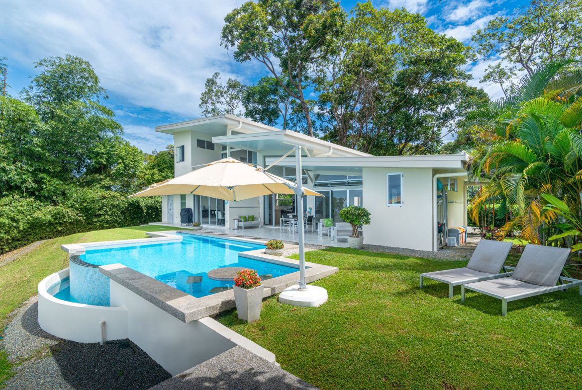PROPERTY WITH OCEAN VIEW, IN UVITA CENTER – 0.8 ACRES, Uvita, Costa Rica — photo 3