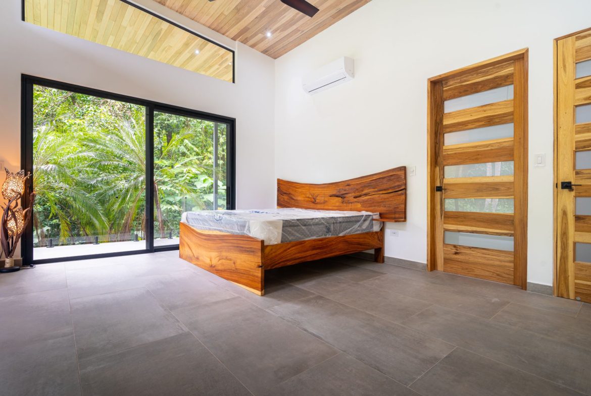 JUNGLE PROPERTY IN UVITA – 3.27 ACRES