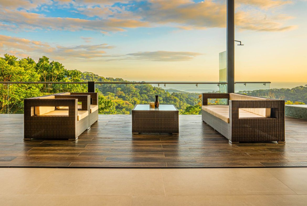 LUXURY PROPERTY WITH THREE BEDROOMS – 0.5 ACRES, Uvita, Costa Rica — photo 2