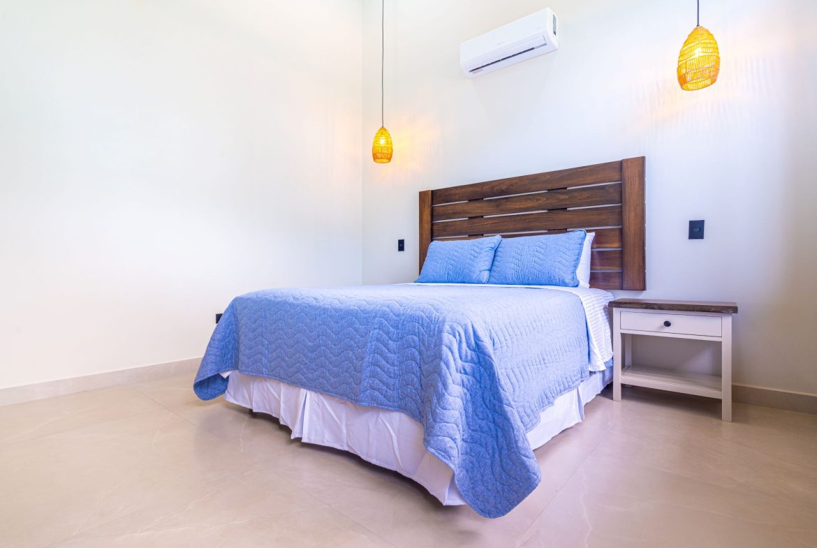 PROPERTY WITH 3 BEDROOMS, IN BAHIA BALLENA – 0.1 ACRES
