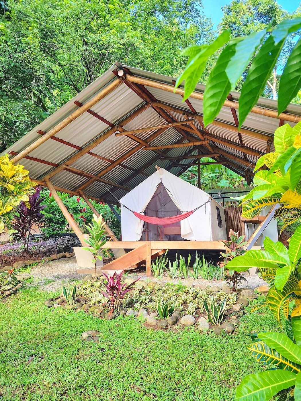 Glamping_Lora & Tucan_3