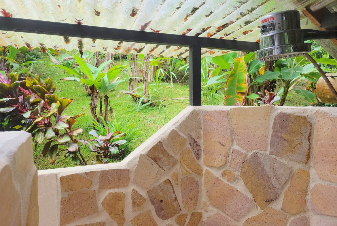 CASCADA ELYSIANA – ECO-RETREAT WITH HUGE WATERFALL