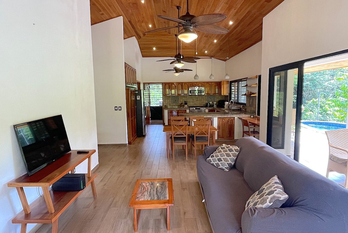 CASA QUETZAL – LONG-TERM RENTAL IN LAGUNAS