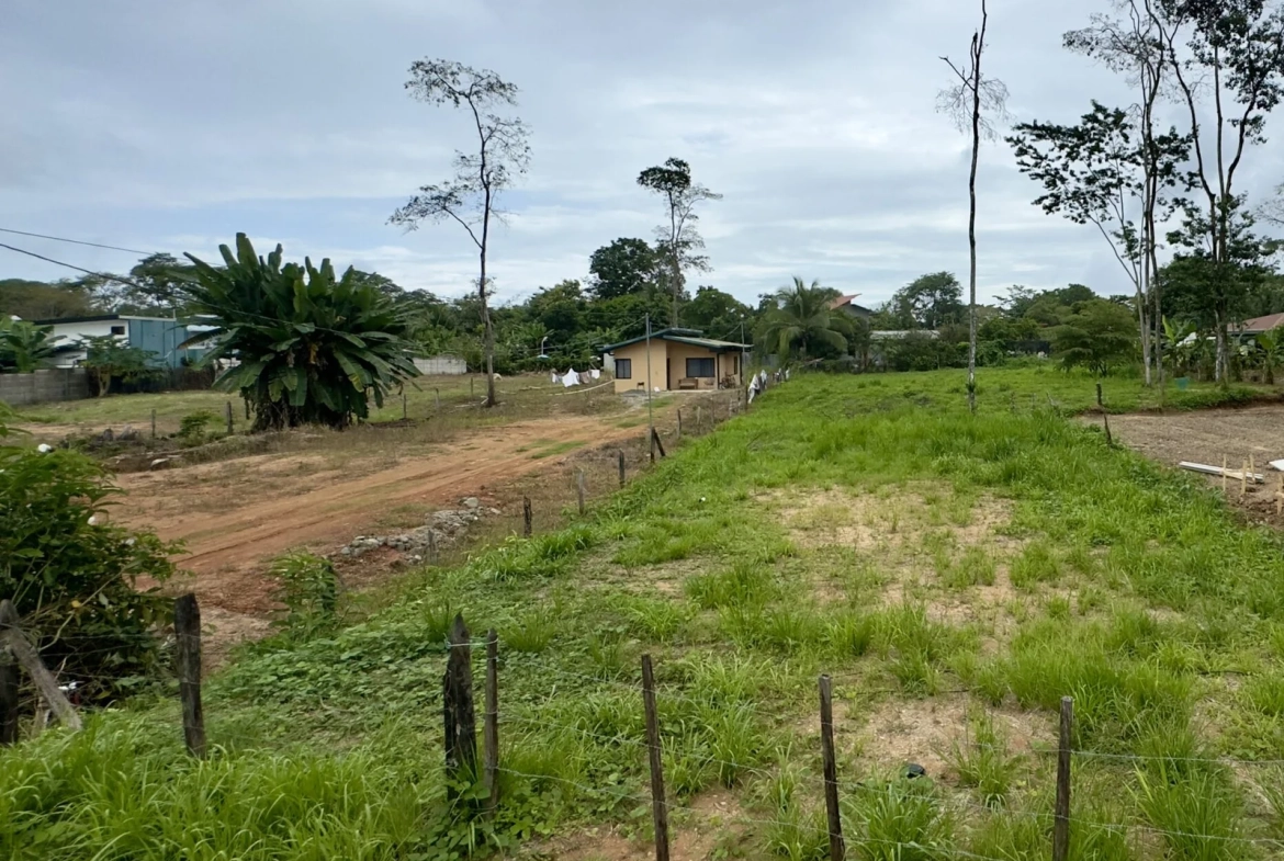 PROPERTY NEAR TO THE BEACH, IN UVITA CENTER – 0.32 ACRES