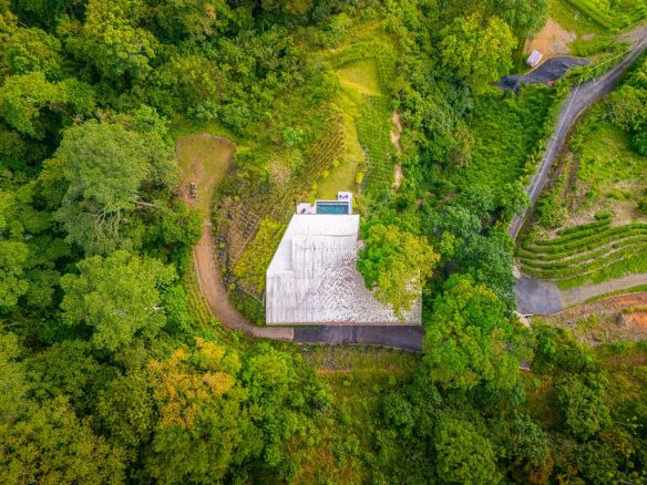LUXURY PROPERTY IN THE MOUNTAIN CASA ROYAL, UVITA – 2.47 ACRES, Uvita, Costa Rica — photo 1