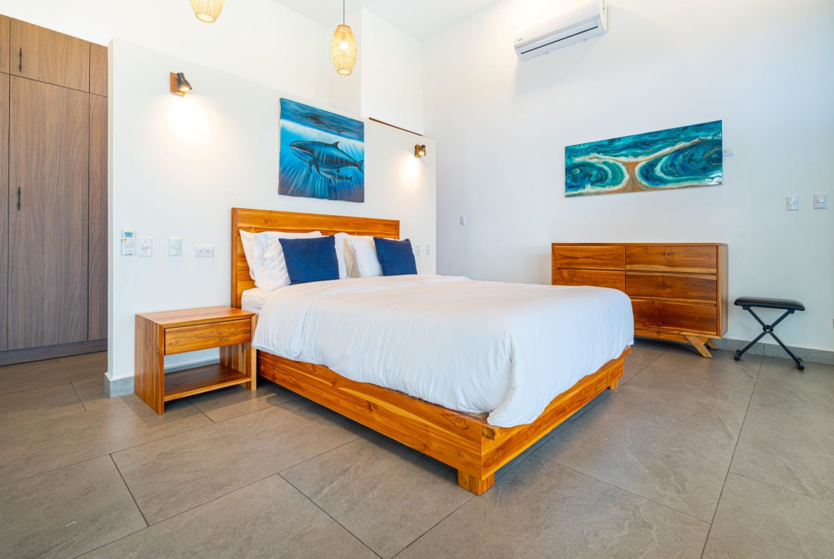 LUXURY PROPERTY IN THE MOUNTAIN CASA ROYAL, UVITA – 2.47 ACRES