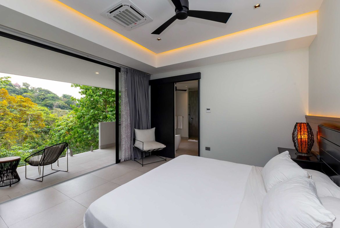 LUXURY PROPERTY NEAR TO THE BEACH, QUEPOS – 0.04 ACRES