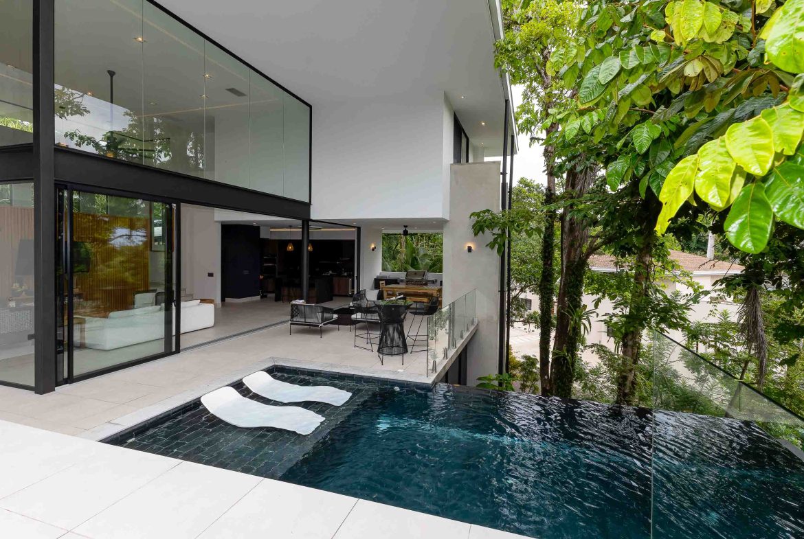 LUXURY PROPERTY NEAR TO THE BEACH, QUEPOS – 0.04 ACRES, Uvita, Costa Rica — photo 5