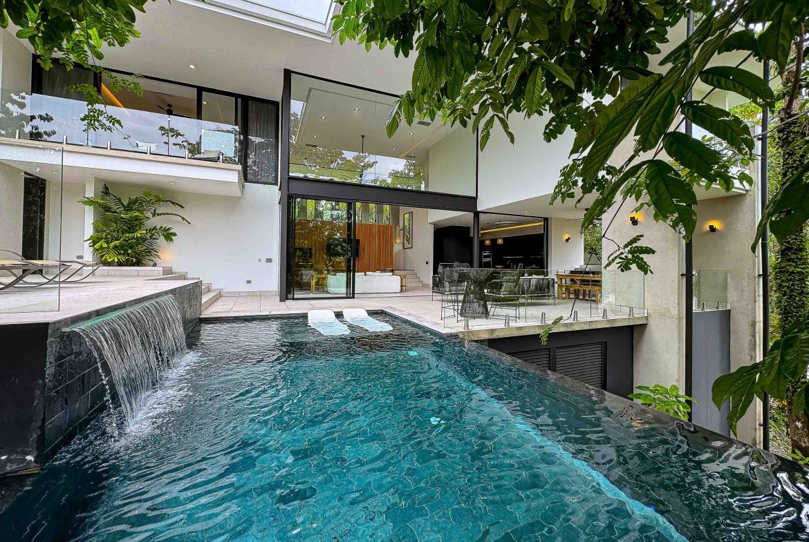 LUXURY PROPERTY NEAR TO THE BEACH, QUEPOS – 0.04 ACRES, Uvita, Costa Rica — photo 3