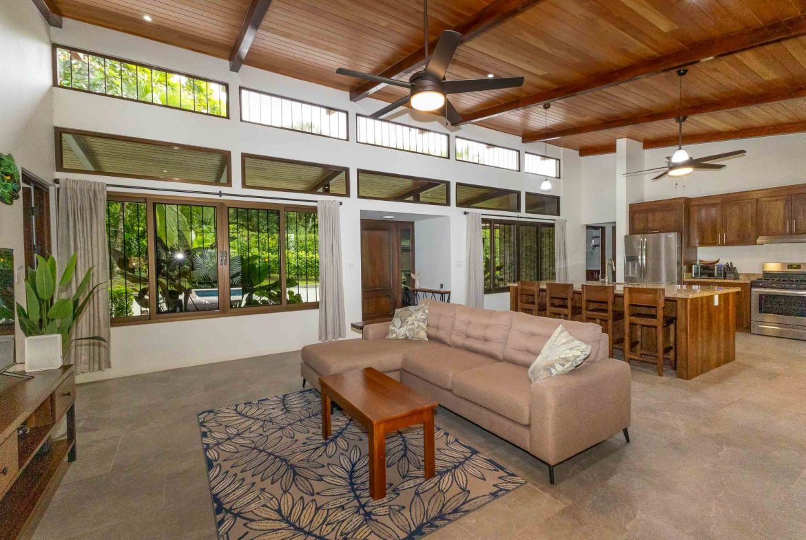 PROPERTY WITH 2 BEDROOMS, IN OJOCHAL – 0.3 ACRES, Uvita, Costa Rica — photo 7