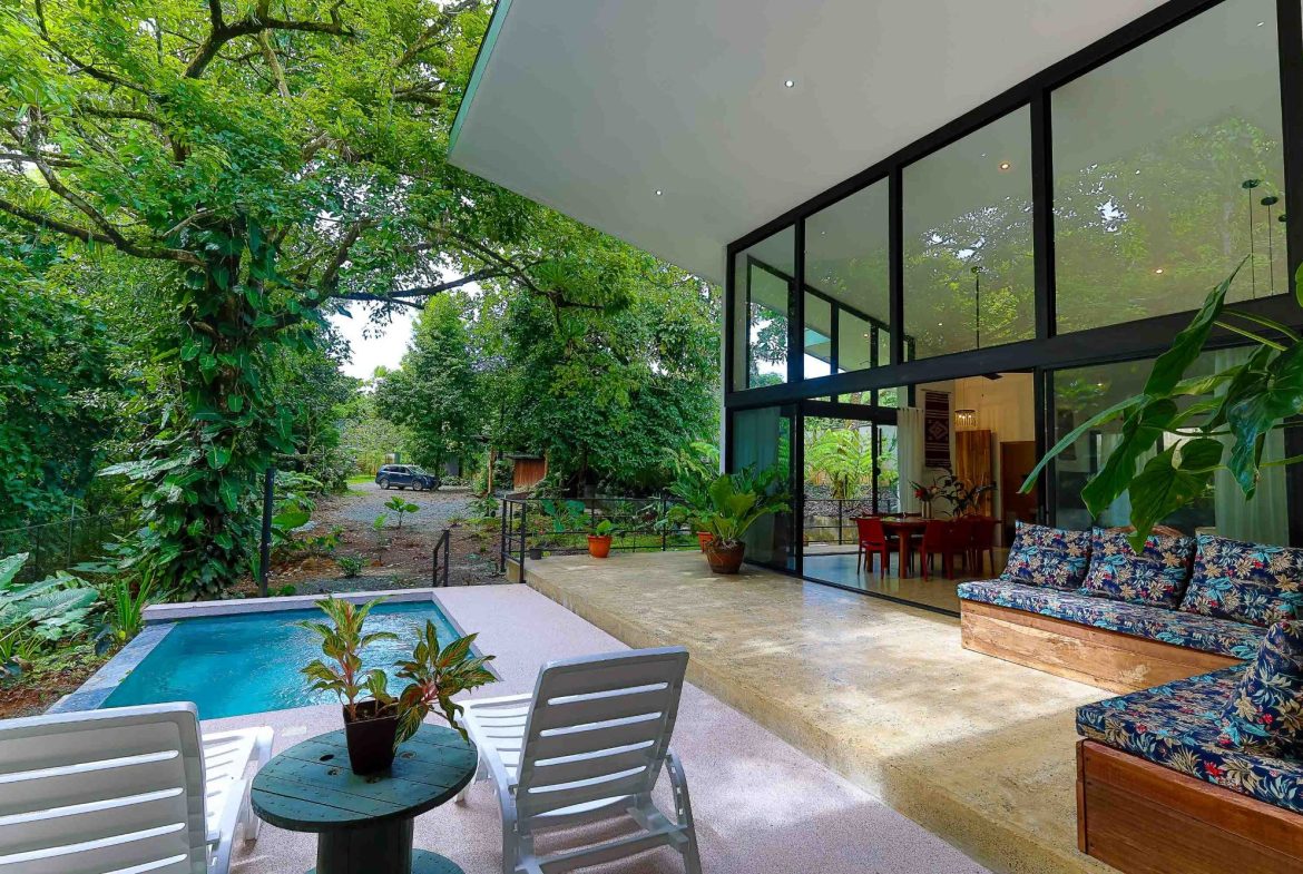PROPERTY WITH 3 BEDROOM HOUSE, IN NARANJITO QUEPOS – 1.2 ACRES