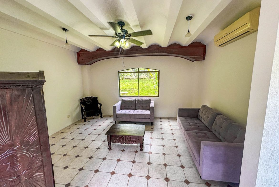 VILLA PROPERTY WITH ONE BEDROOM CONDO IN TRES RIOS – 0.1 ACRES