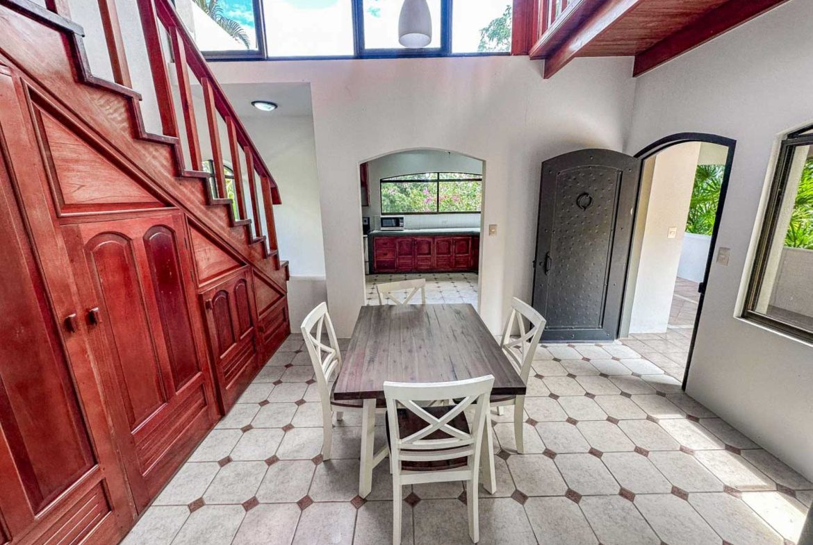 VILLA PROPERTY WITH ONE BEDROOM CONDO IN TRES RIOS – 0.1 ACRES