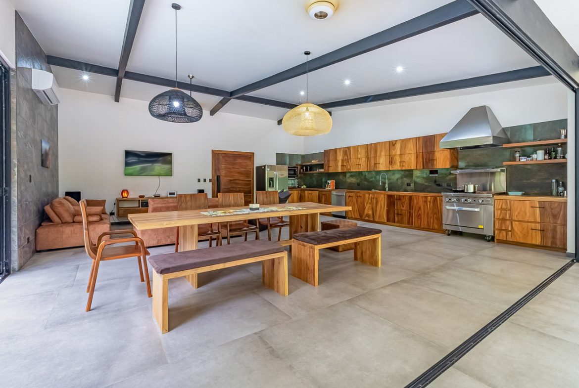 PROPERTY WITH 4 BEDROOM HOME, IN OJOCHAL – 12 ACRES, Uvita, Costa Rica — photo 8