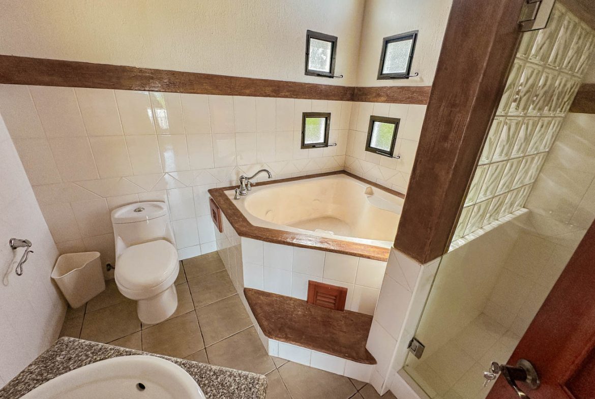 CONDOMINIUM WITH THREE BEDROOM VILLA IN TRES RIOS – 0.02 ACRES