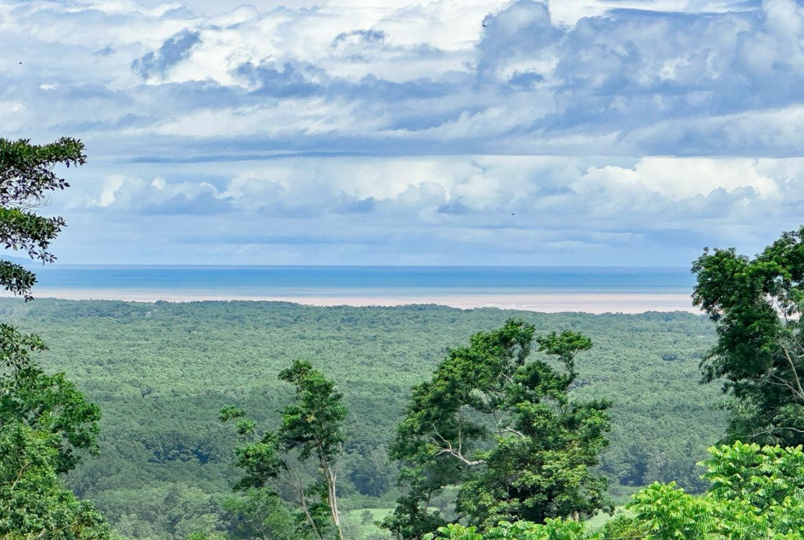 CONDOMINIUM WITH THREE BEDROOM VILLA IN TRES RIOS – 0.02 ACRES
