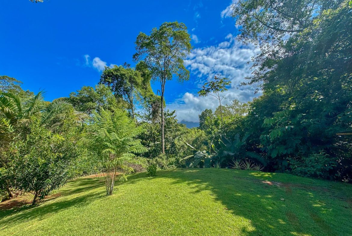 PROPERTY WITH 1 BEDROOM HOME, IN OJOCHAL – 1.20 ACRES
