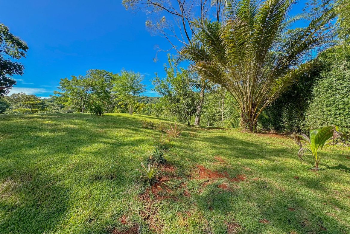 PROPERTY WITH 1 BEDROOM HOME, IN OJOCHAL – 1.20 ACRES