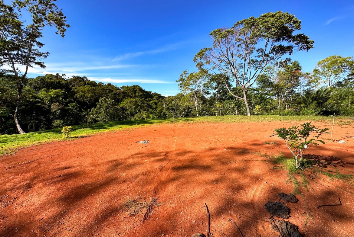 PROPERTY WITH 1 BEDROOM HOME, IN OJOCHAL – 1.20 ACRES