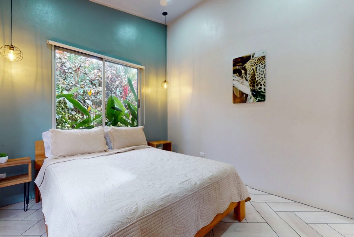 PROPERTY WITH THREE VILLAS IN BAHIA BALLENA – 0.24 ACRES