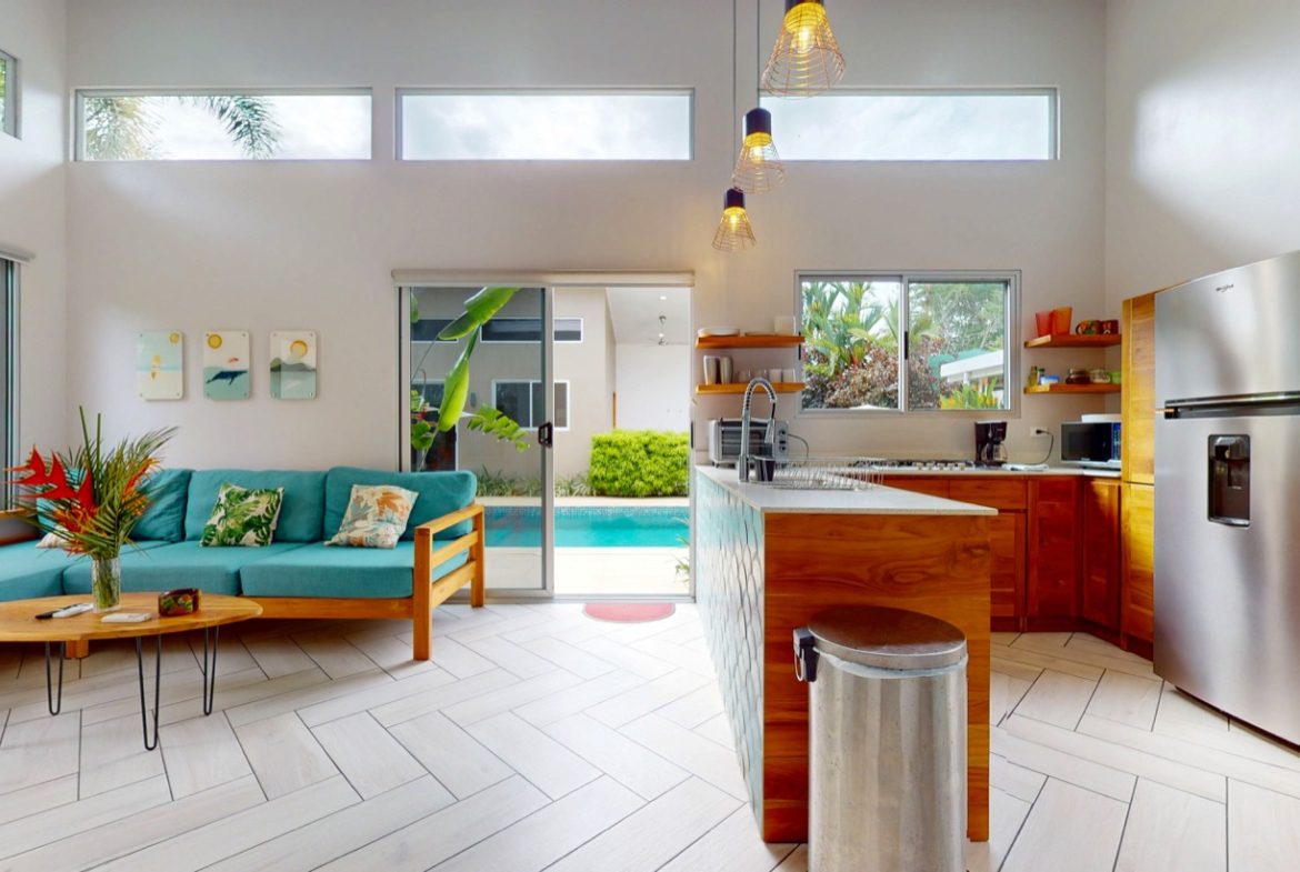 PROPERTY WITH THREE VILLAS IN BAHIA BALLENA – 0.24 ACRES