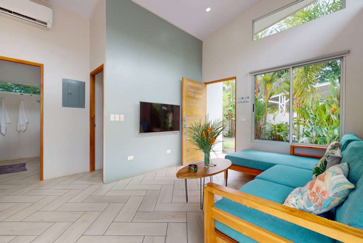 PROPERTY WITH THREE VILLAS IN BAHIA BALLENA – 0.24 ACRES