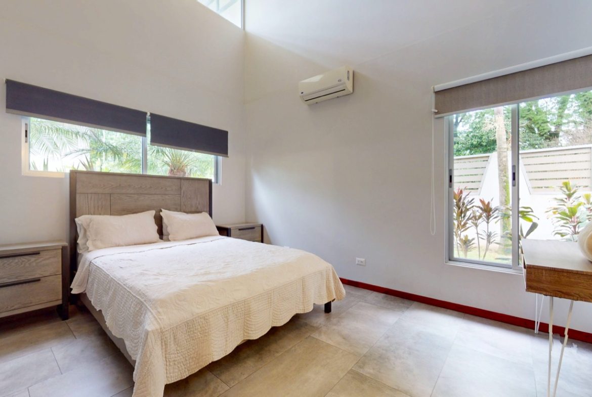 PROPERTY WITH THREE VILLAS IN BAHIA BALLENA – 0.24 ACRES