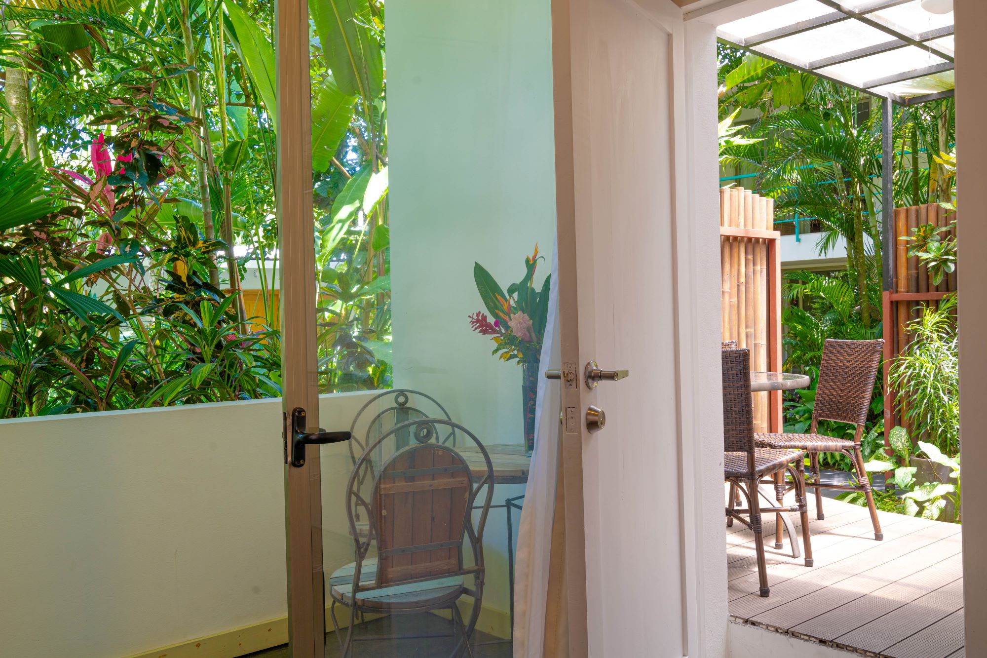 2BedroomTropicalSuite_01