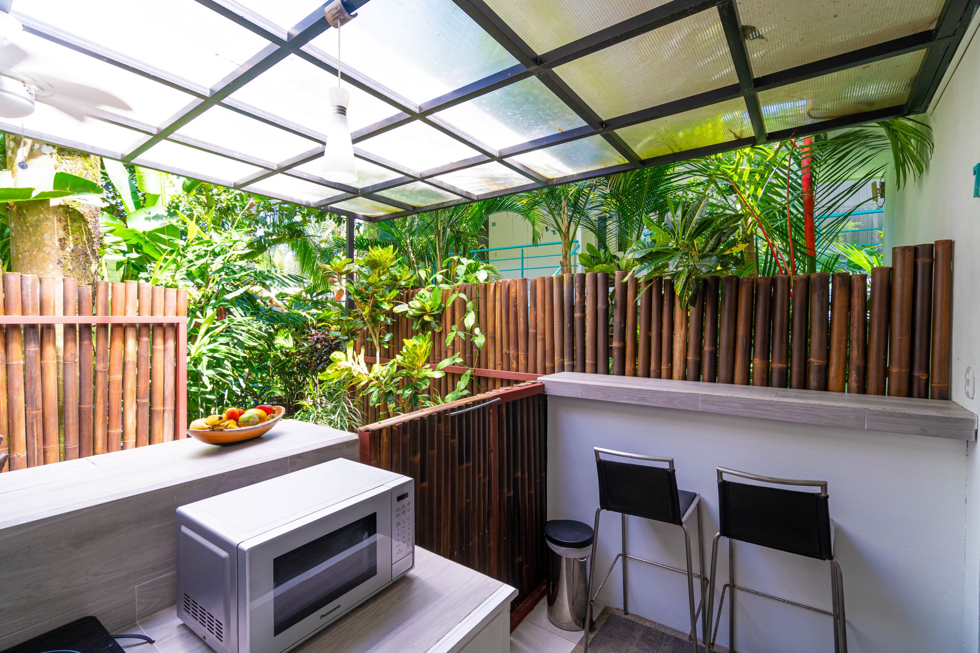 2BedroomTropicalSuite_04