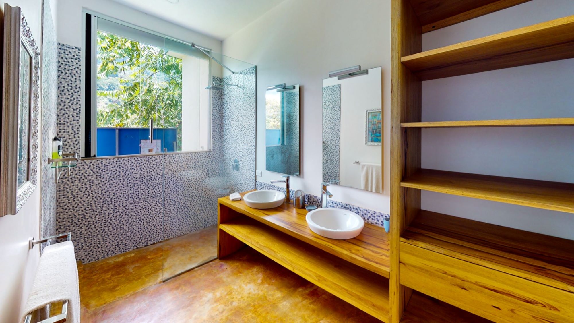 5432 – Luxury Ocean View Home with Chic Riverfront Cabins_21