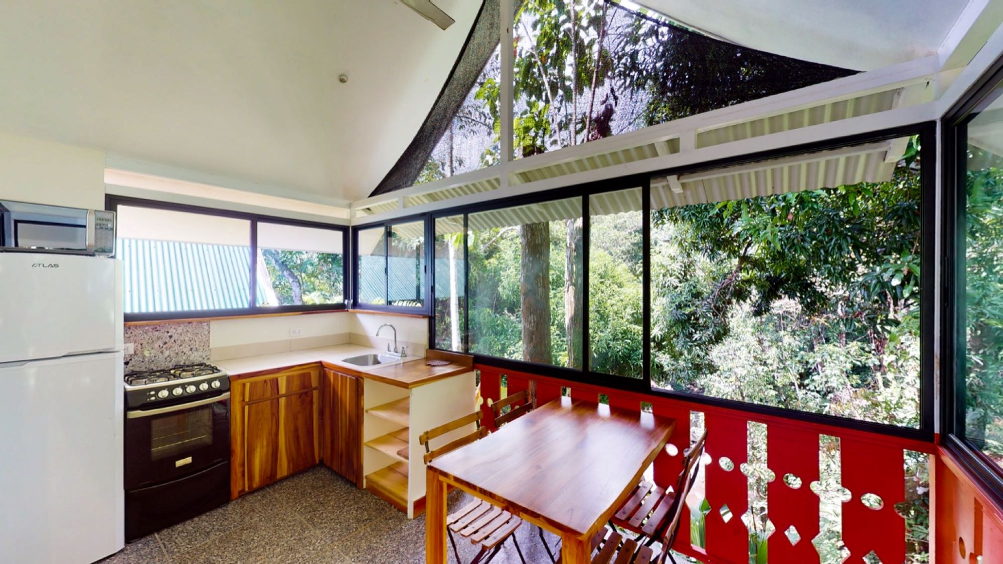 5432 – Luxury Ocean View Home with Chic Riverfront Cabins_31