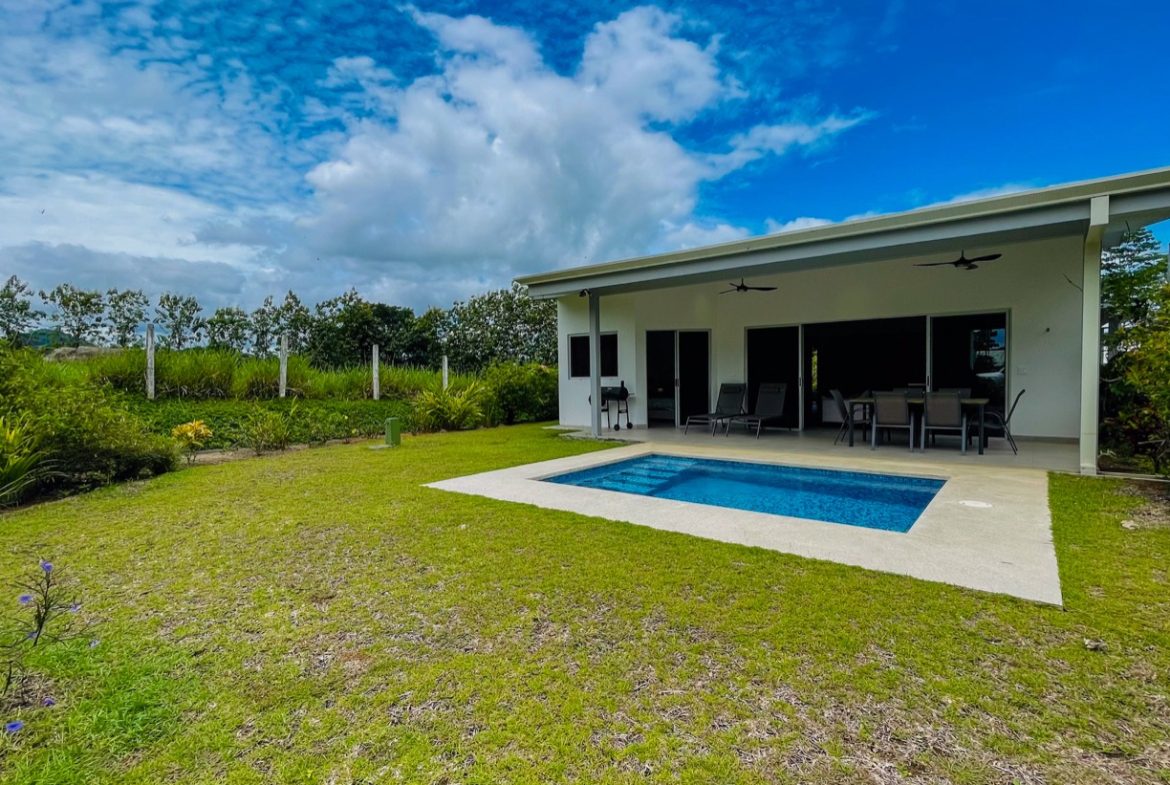 PROPERTY WITH 3 BEDROOM HOME, IN OJOCHAL – 0.15 ACRES, Uvita, Costa Rica — photo 3