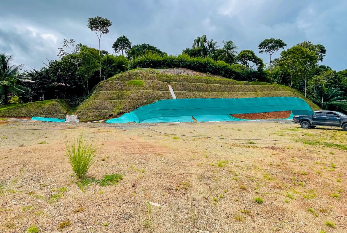 BUILDING PROPERTY AT THE ENTRANCE TO OJOCHAL – 2.03 ACRES
