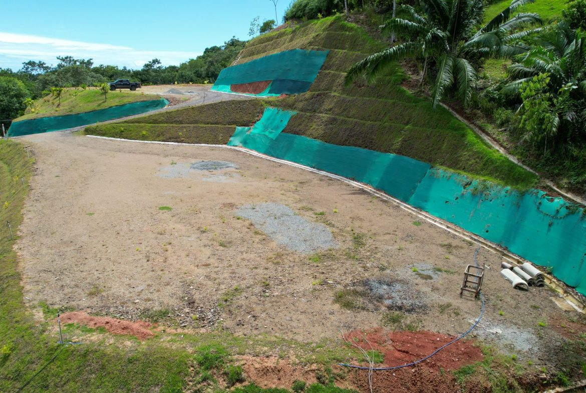 BUILDING PROPERTY AT THE ENTRANCE TO OJOCHAL – 2.03 ACRES