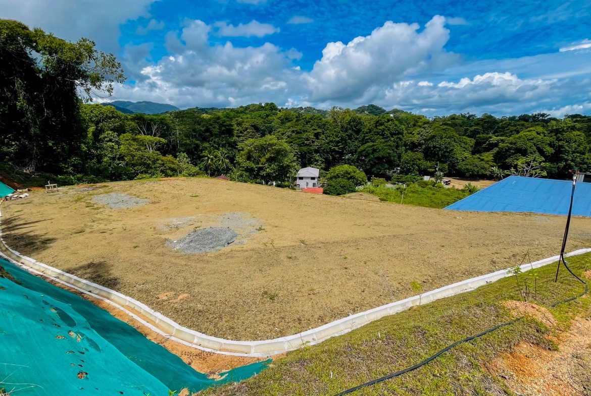 BUILDING PROPERTY AT THE ENTRANCE TO OJOCHAL – 2.03 ACRES