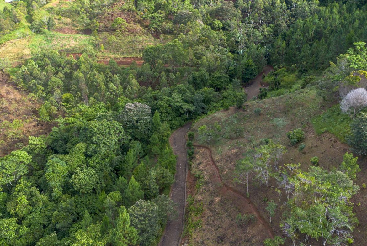 BUILDING PROPERTY WITH MOUNTAIN VIEW IN SAN RAMON – 10.21 ACRES