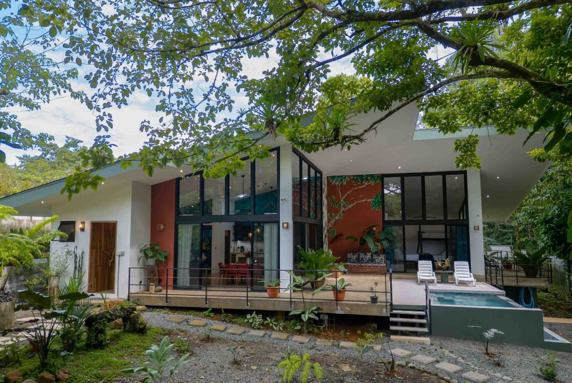 PROPERTY WITH 3 BEDROOM HOUSE, IN NARANJITO QUEPOS – 1.2 ACRES, Uvita, Costa Rica — photo 4