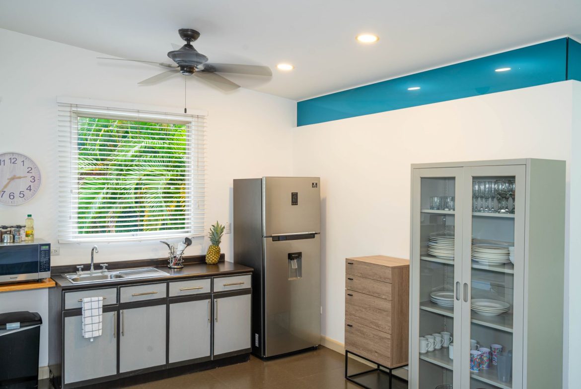 TWENTY-TWO ROOM HOTEL PROPERTY, IN MANUEL ANTONIO – 0.42 ACRES