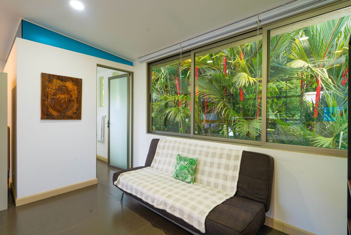 TWENTY-TWO ROOM HOTEL PROPERTY, IN MANUEL ANTONIO – 0.42 ACRES
