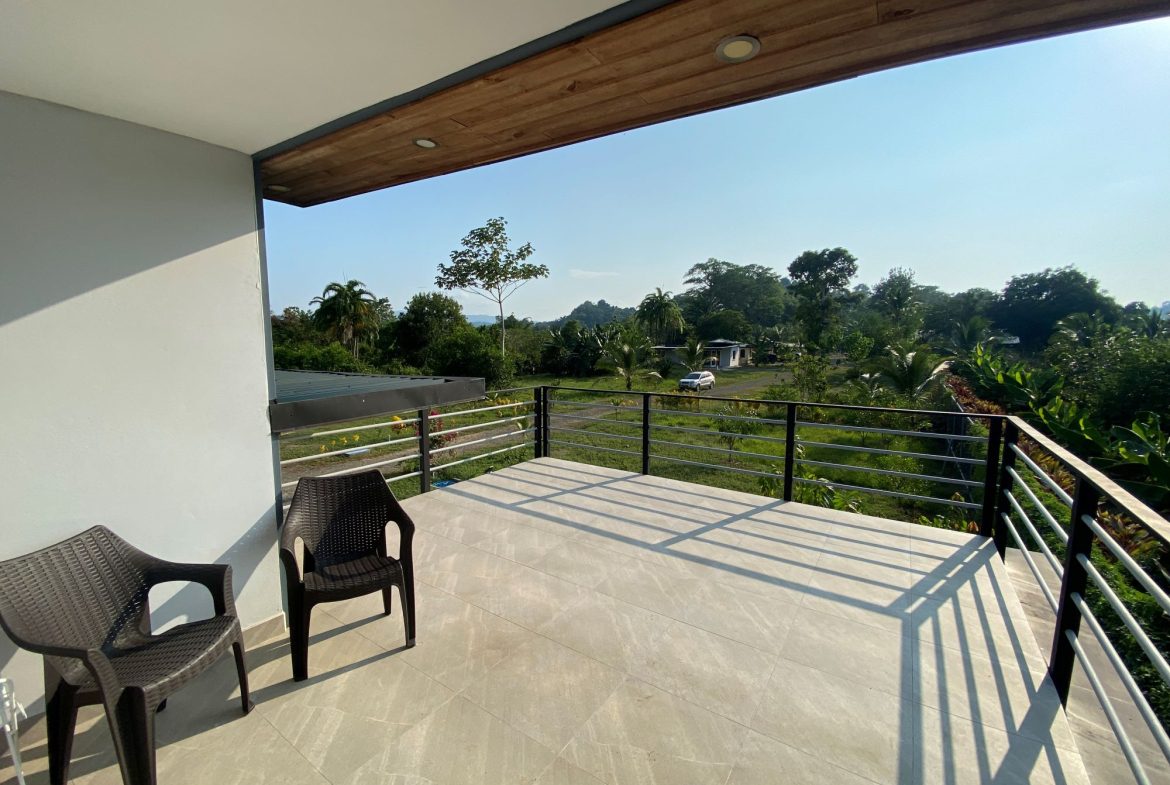 PROPERTY WITH THREE BEDROOM HOME NEAR TO THE BEACH, IN BARRIGONES LA PALMA – 0.17 ACRES