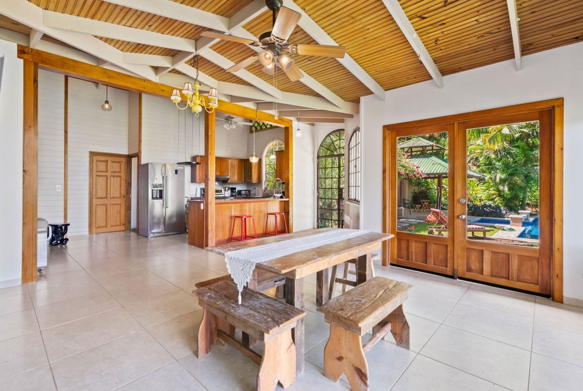 JUNGLE PROPERTY WITH THREE BEDROOM HOME, – IN LAGUNAS 1.6 ACRES, Uvita, Costa Rica — photo 8