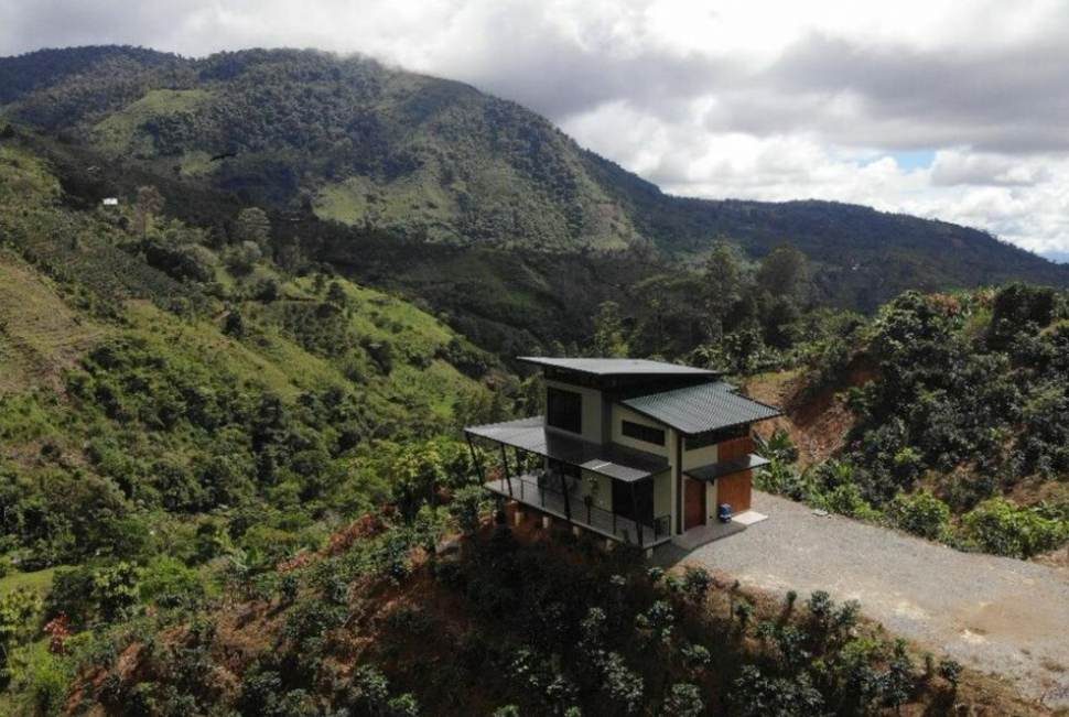Modern country house with guest cottage amidst a coffee plantation in Perez Zeledon Costa Rica10