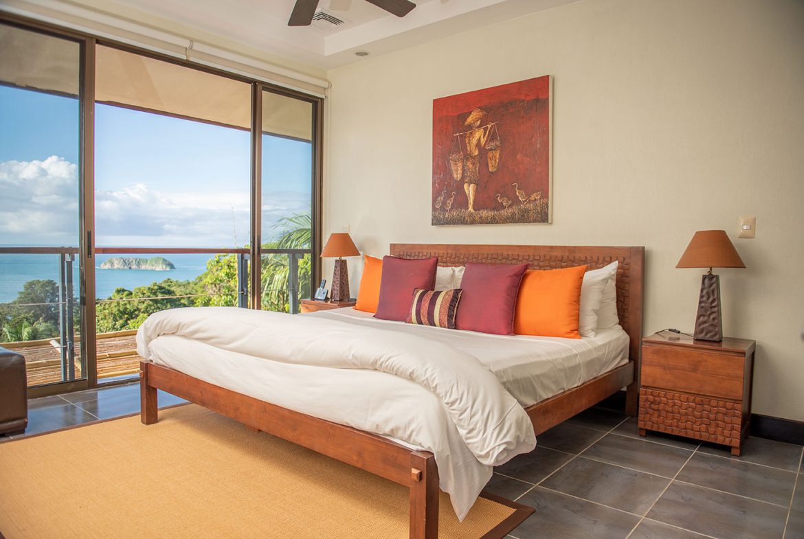 10 BEDROOM LUXURY HOME IN MANUEL ANTONIO