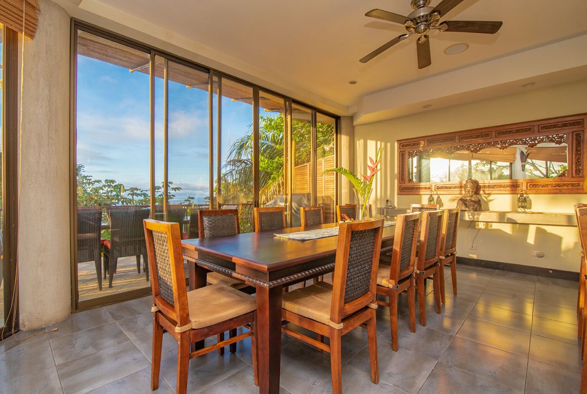 10 BEDROOM LUXURY HOME IN MANUEL ANTONIO
