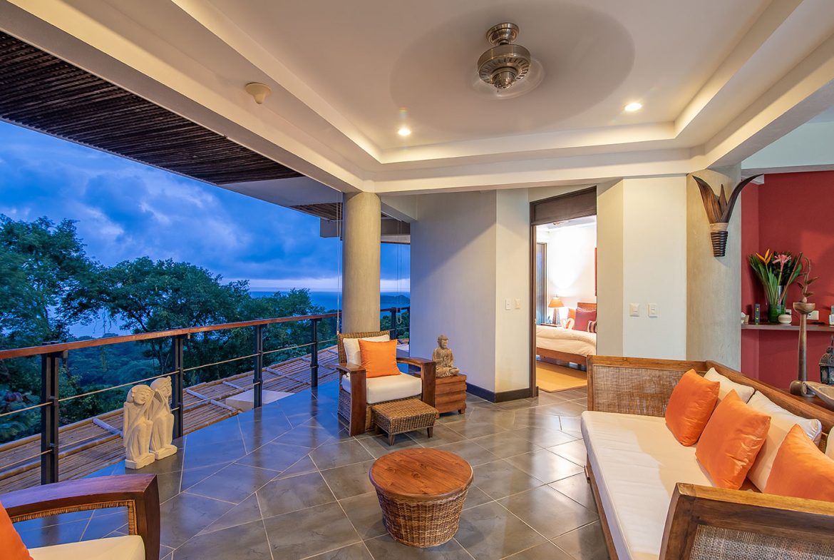 10 BEDROOM LUXURY HOME IN MANUEL ANTONIO