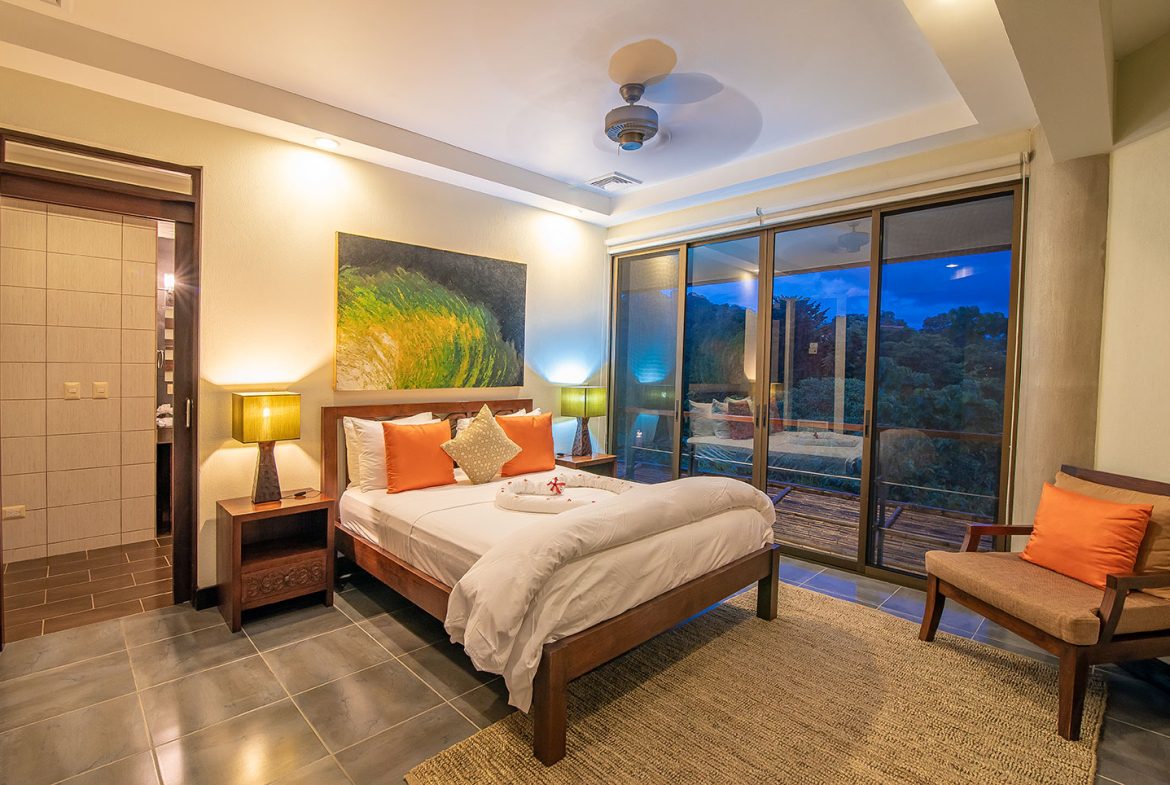 10 BEDROOM LUXURY HOME IN MANUEL ANTONIO