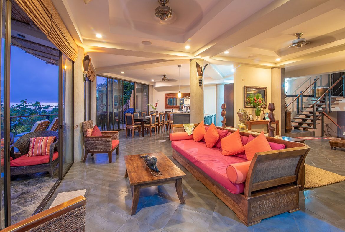 10 BEDROOM LUXURY HOME IN MANUEL ANTONIO