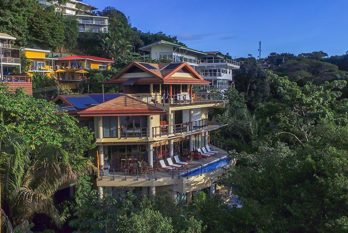 10 BEDROOM LUXURY HOME IN MANUEL ANTONIO, Uvita, Costa Rica — photo 3