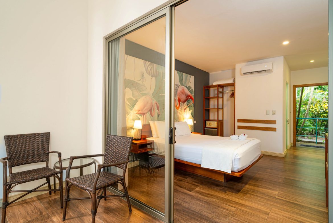 TWENTY-TWO ROOM HOTEL PROPERTY, IN MANUEL ANTONIO – 0.42 ACRES
